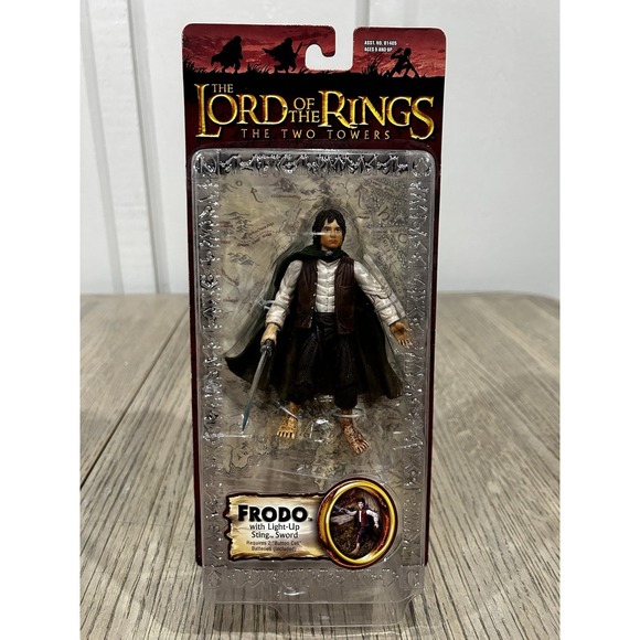Toybiz Other - Lord of the Rings TTT Frodo with Light-Up Sting Sword Figure ToyBiz